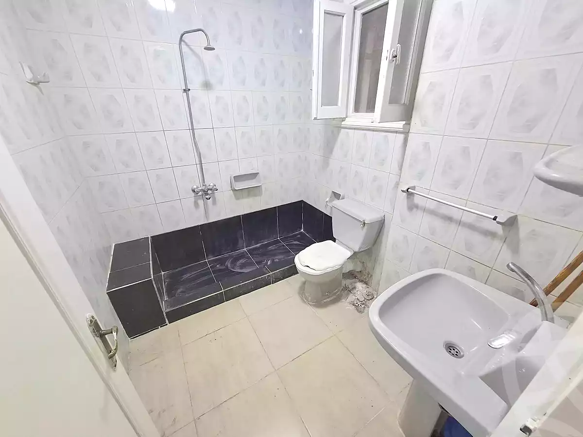 https://aqarmap.com.eg/en/listing/7233059-for-sale-alexandria-sydy-bshr-sydy-bshr-bhry-shr-mhmd-njyb