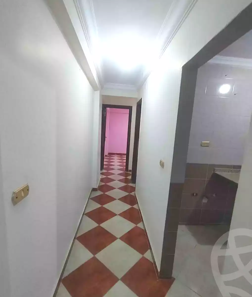 https://aqarmap.com.eg/ar/listing/7233084-for-sale-alexandria-new-miami-eskot