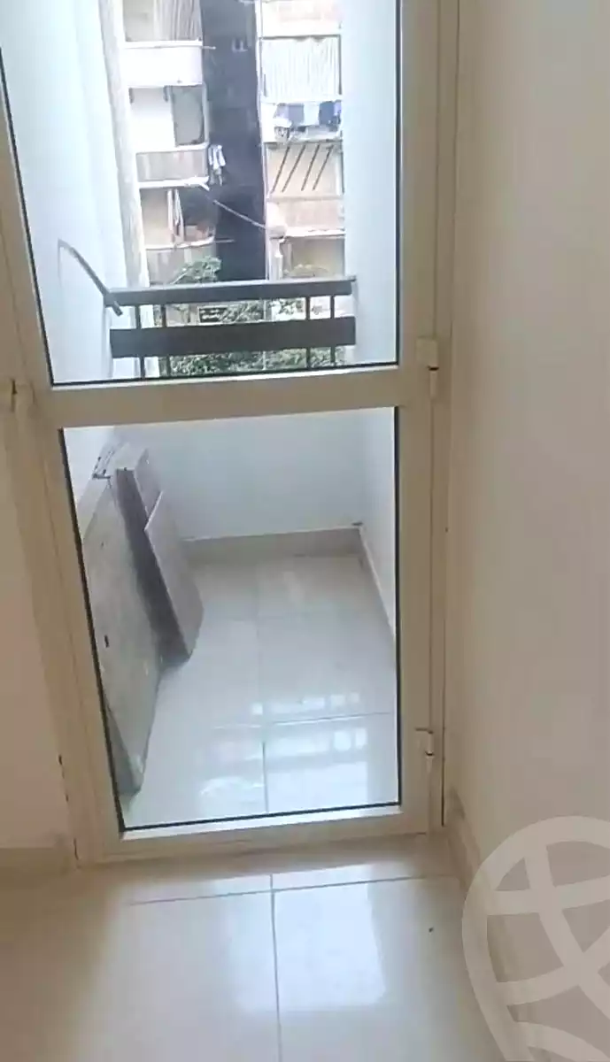 https://aqarmap.com.eg/ar/listing/7233102-for-sale-alexandria-sydy-bshr-sydy-bshr-qbly