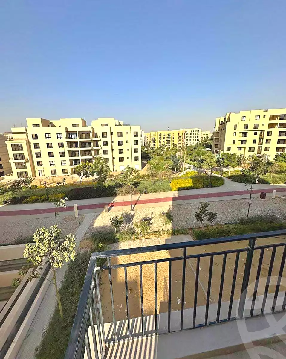 https://aqarmap.com.eg/ar/listing/7233359-for-sale-cairo-6th-of-october-hadaeq-october-compounds-o-west-club-residences-o-west