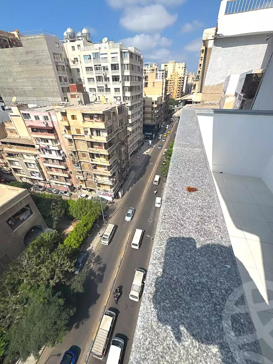 https://aqarmap.com.eg/en/listing/7230813-for-sale-alexandria-zezenia-ibrahim-el-attar-st