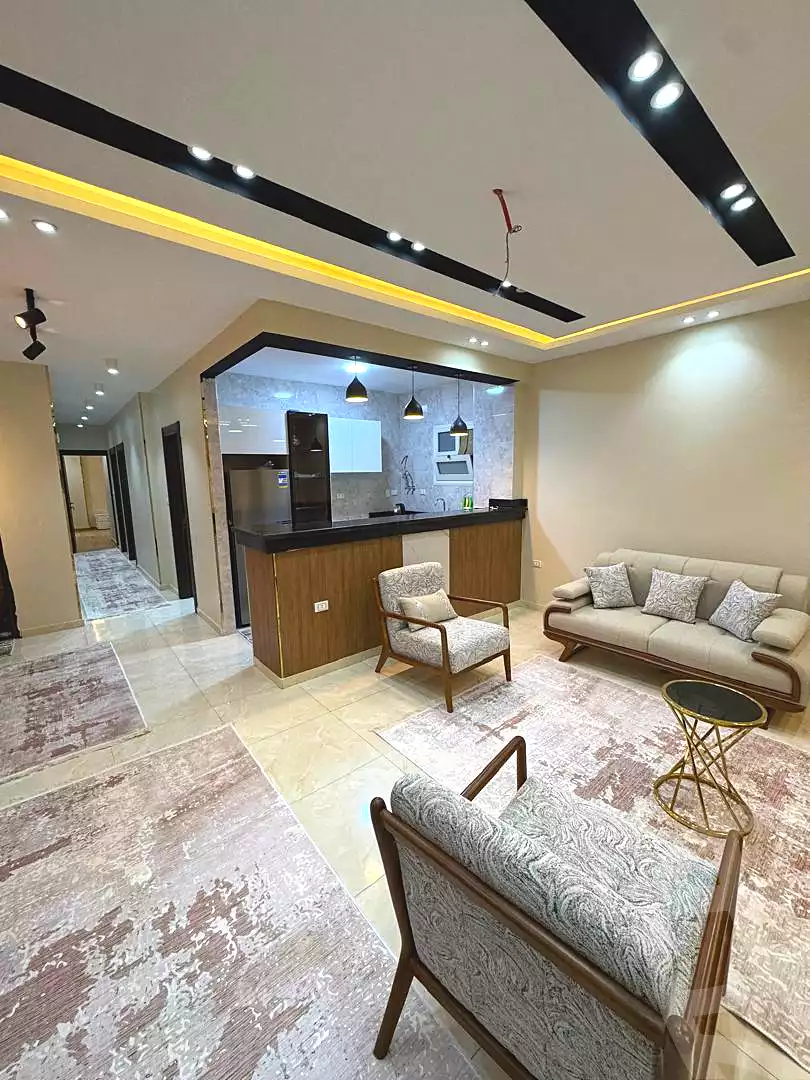 https://aqarmap.com.eg/ar/listing/7233662-for-rent-cairo-6th-of-october-el-ahyaa-neighborhood-2nd