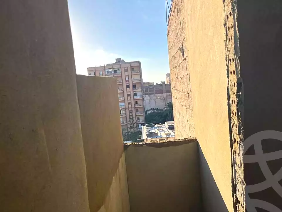 https://aqarmap.com.eg/ar/listing/7233867-for-sale-alexandria-al-agamy-lbytsh-shahr-al-assal-st