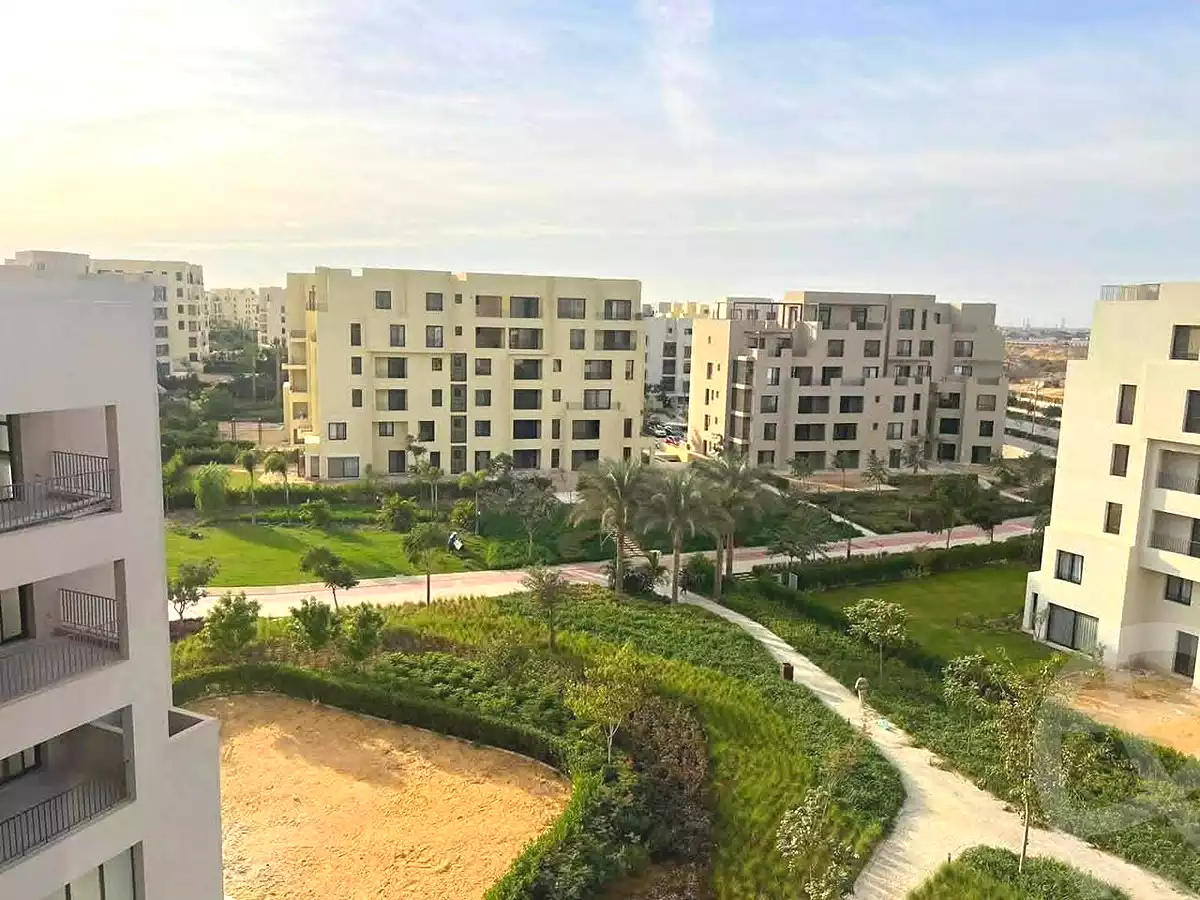 https://aqarmap.com.eg/ar/listing/7233968-for-sale-cairo-6th-of-october-hadaeq-october-compounds-o-west-club-yard-o-west