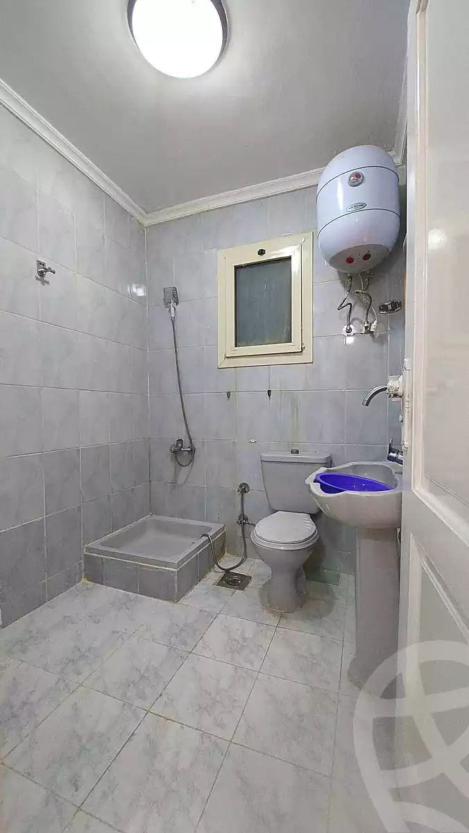 https://aqarmap.com.eg/en/listing/7234780-for-sale-alexandria-al-agamy-shataa-el-nakheel