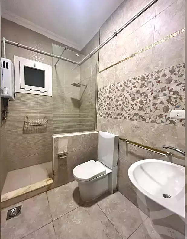 https://aqarmap.com.eg/en/listing/7235063-for-rent-alexandria-camp-cesar-el-gaish-rd
