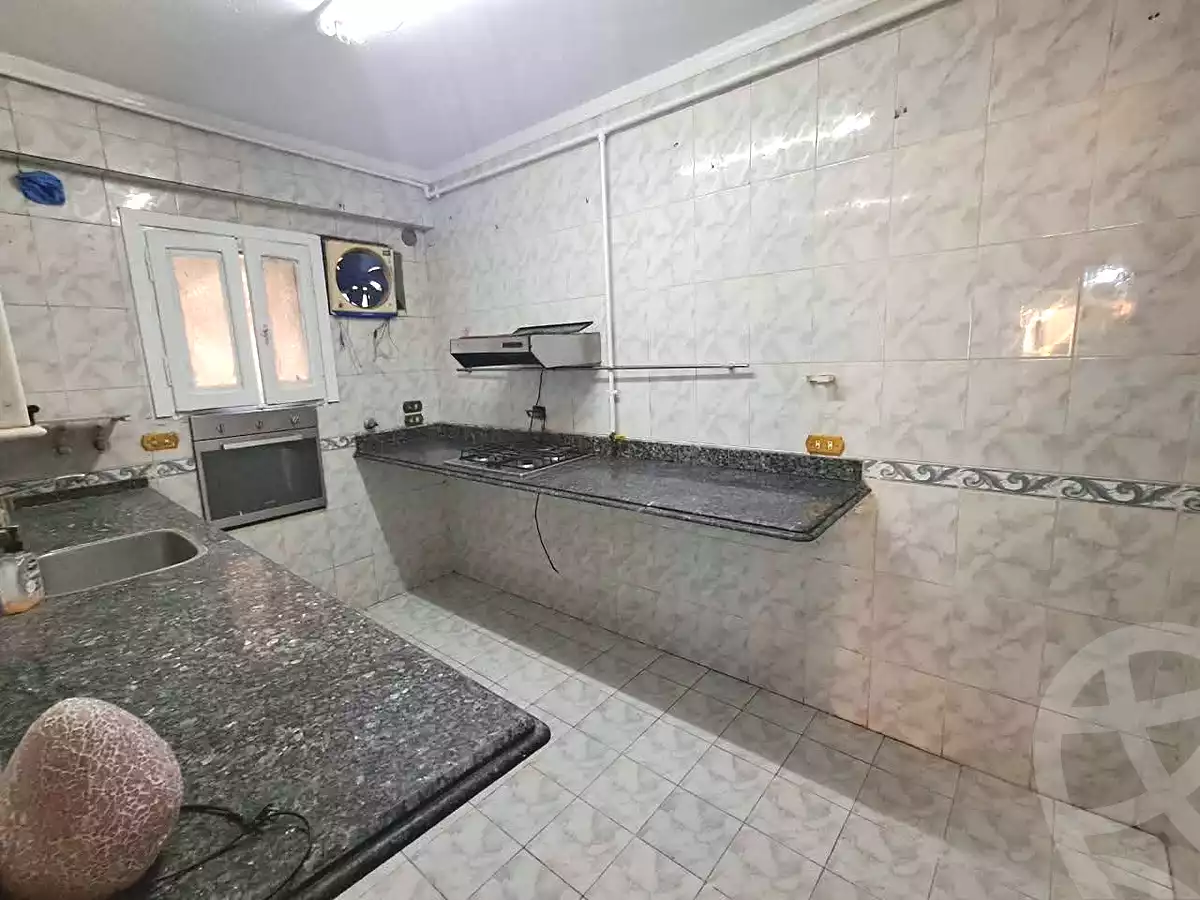 https://aqarmap.com.eg/ar/listing/7235299-for-rent-alexandria-camp-cesar-heliopolis-st-alex