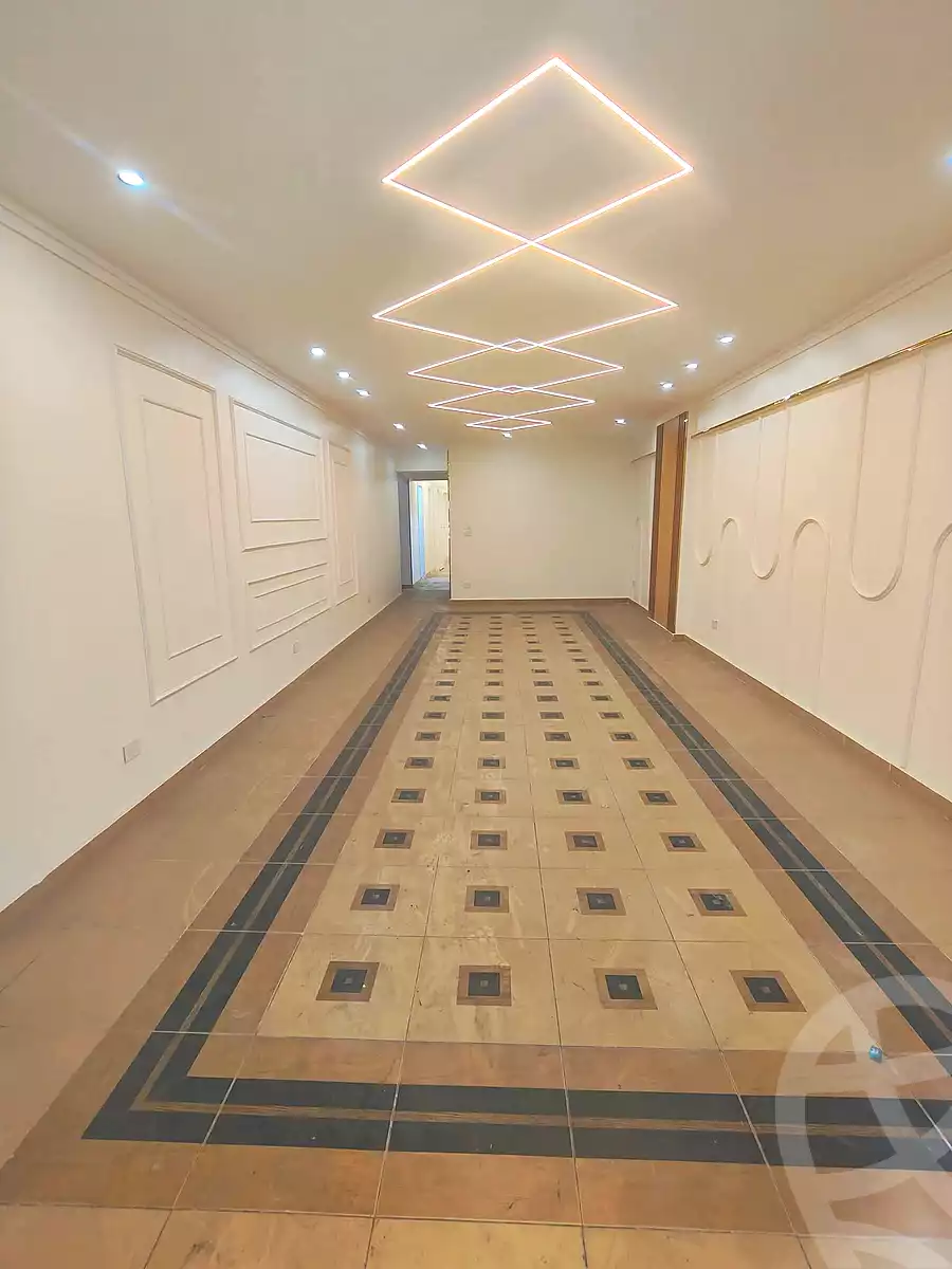 https://aqarmap.com.eg/ar/listing/7235312-for-sale-alexandria-sydy-bshr-sydy-bshr-bhry-shr-mhmwd-l-yswy