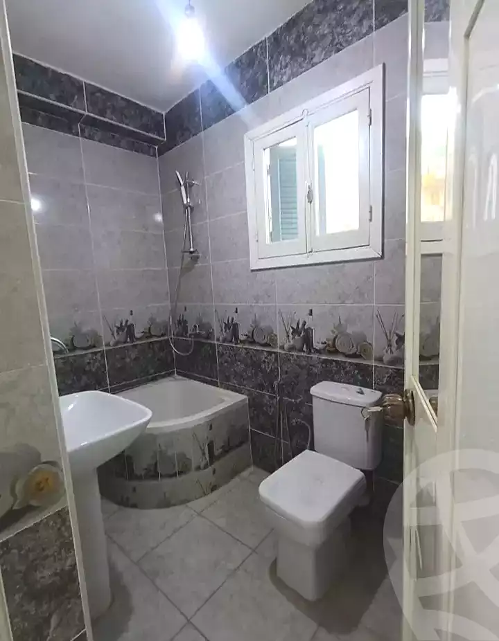 https://aqarmap.com.eg/ar/listing/7235333-for-rent-alexandria-al-agamy-lbytsh-al-samalehy-1-st