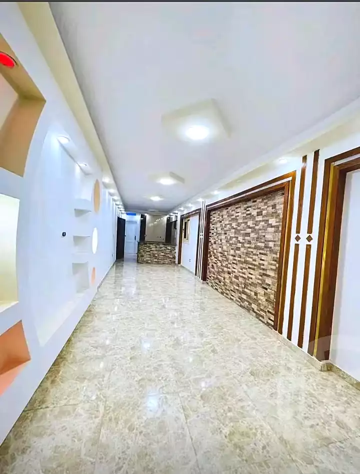 https://aqarmap.com.eg/ar/listing/7235338-for-sale-alexandria-al-agamy-shataa-el-nakheel