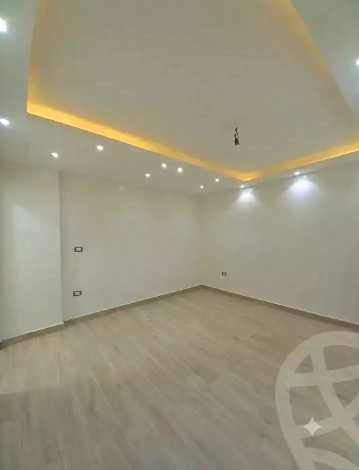 https://aqarmap.com.eg/en/listing/7235981-for-sale-alexandria-al-agamy-lbytsh-mohamed-el-fardi-st