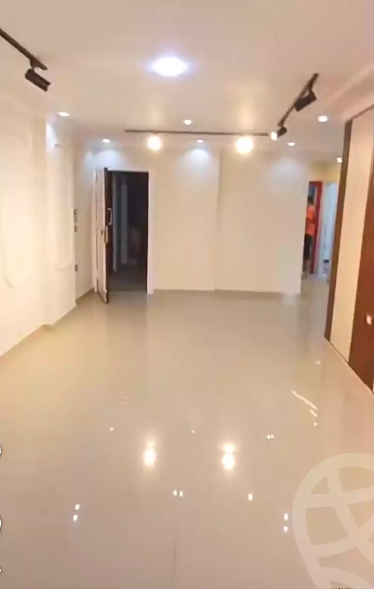https://aqarmap.com.eg/en/listing/7235897-for-sale-alexandria-el-asafra-shr-45