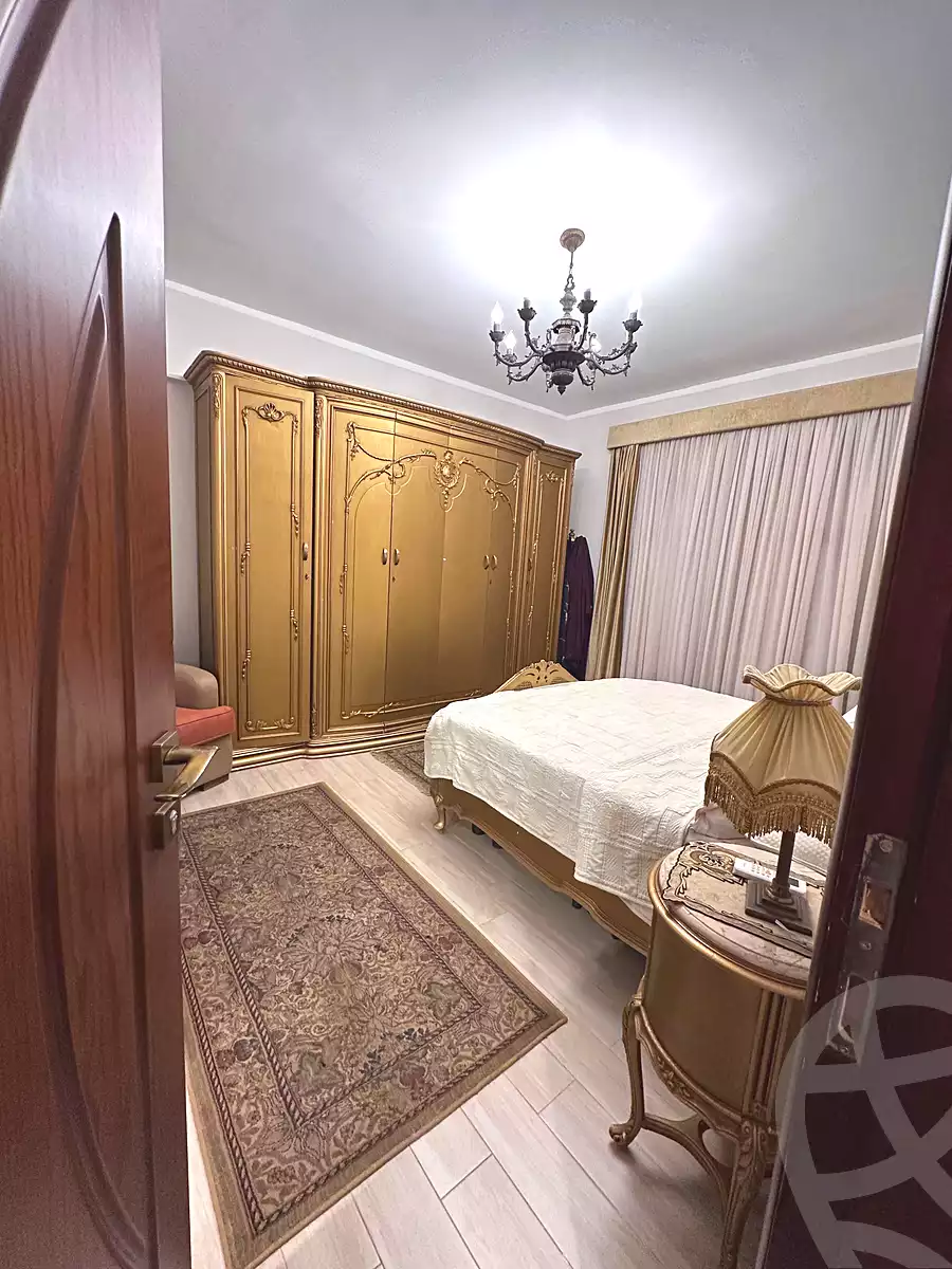 https://aqarmap.com.eg/ar/listing/7236229-for-sale-cairo-new-cairo-compounds-hayati-residence