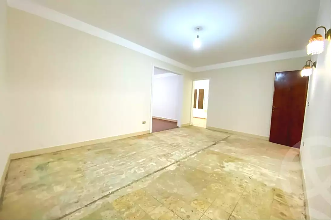 https://aqarmap.com.eg/ar/listing/7236388-for-rent-alexandria-ganaklis