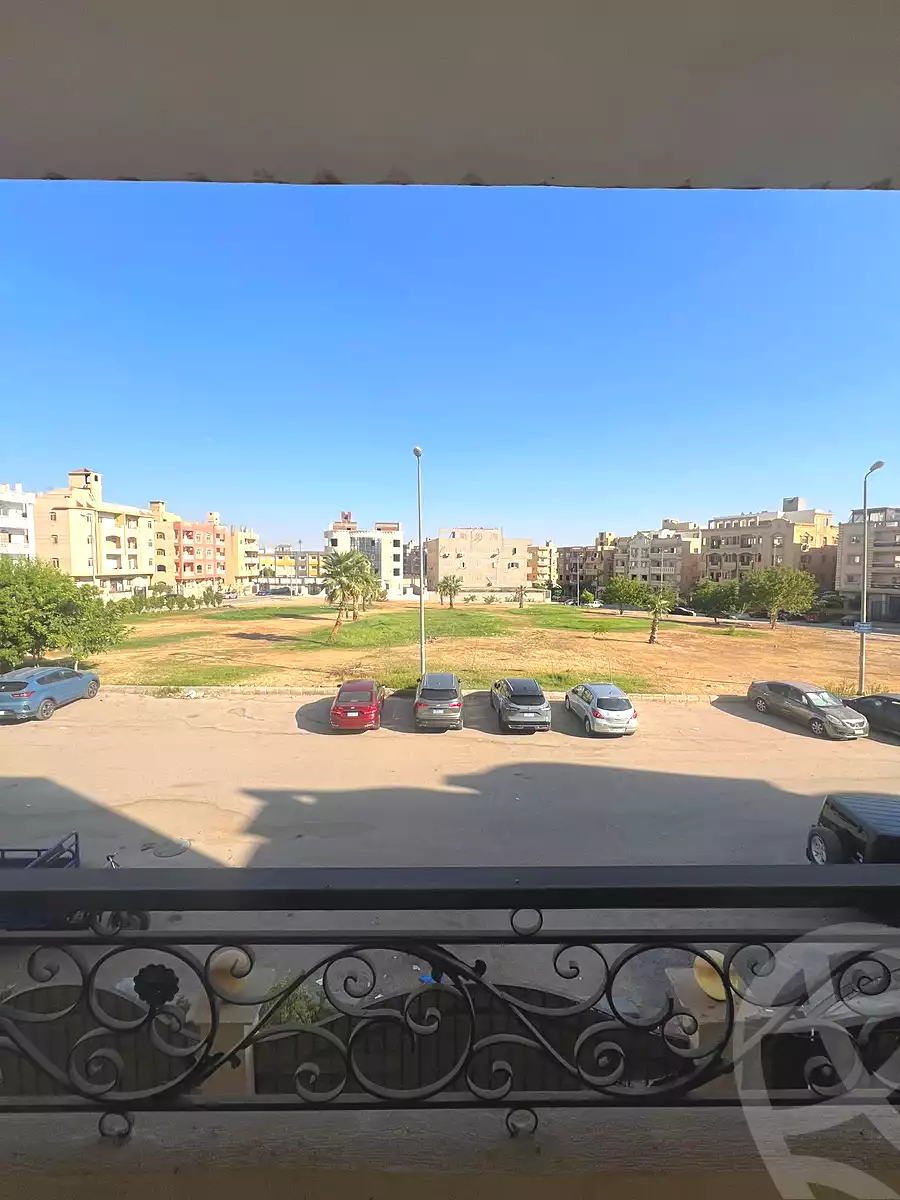 https://aqarmap.com.eg/en/listing/7236454-for-sale-cairo-el-sheikh-zayed-city-el-hay-elsades-ashaer