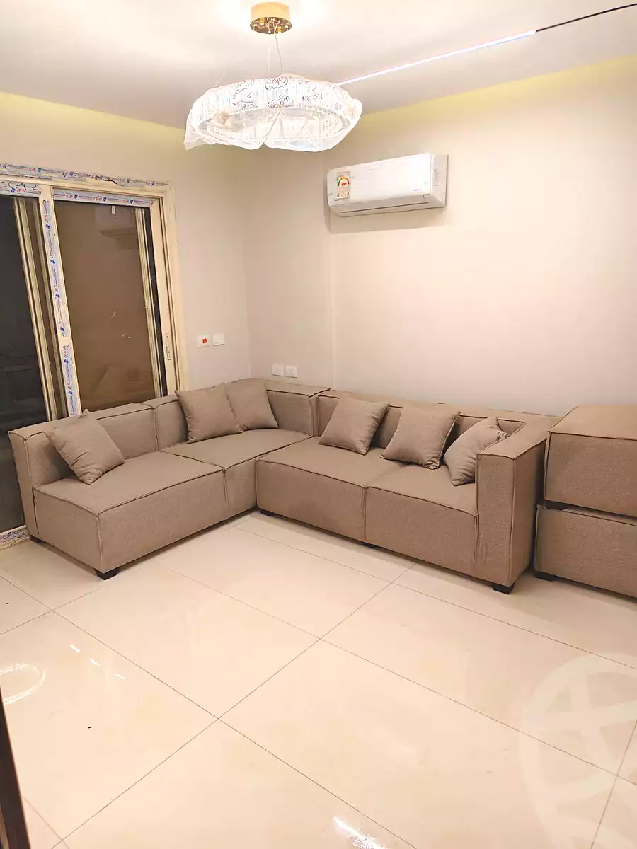 https://aqarmap.com.eg/en/listing/7236459-for-rent-cairo-new-cairo-compounds-stwn-ryzydns-by-ar-y-llttwyr
