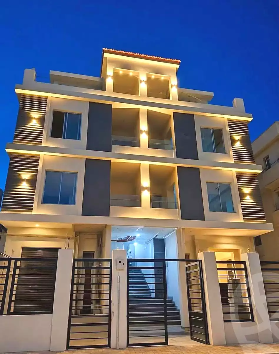 https://aqarmap.com.eg/en/listing/7236597-for-sale-cairo-el-sheikh-zayed-city-el-hay-elthaleth-lhy-lthlth