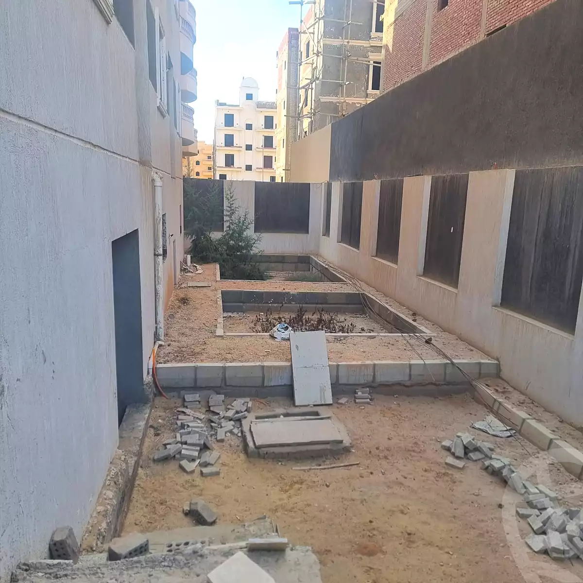 https://aqarmap.com.eg/en/listing/7236618-for-sale-cairo-6th-of-october-el-tawsaat-el-shamalya-hy-2000-qt