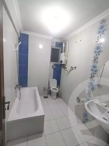 https://aqarmap.com.eg/en/listing/7236681-for-sale-alexandria-new-miami-eskot