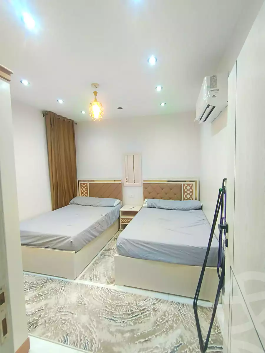 https://aqarmap.com.eg/ar/listing/7236739-for-rent-cairo-6th-of-october-el-ahyaa-neighborhood-1st-eighth-neighborhood