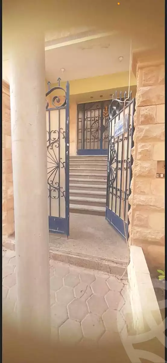 https://aqarmap.com.eg/ar/listing/7236750-for-rent-cairo-6th-of-october-el-ahyaa-neighborhood-4th-neighbourhood-1