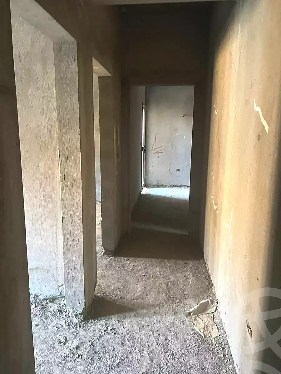 https://aqarmap.com.eg/ar/listing/7236767-for-sale-cairo-el-sheikh-zayed-city-compounds-greens