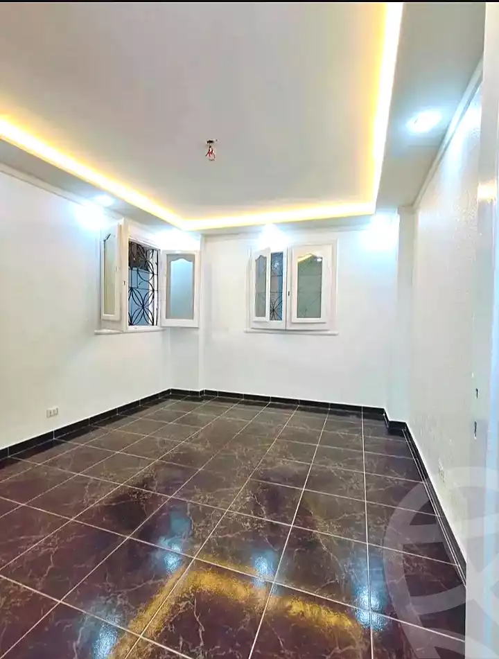 https://aqarmap.com.eg/en/listing/7236761-for-sale-alexandria-al-agamy-shataa-el-nakheel