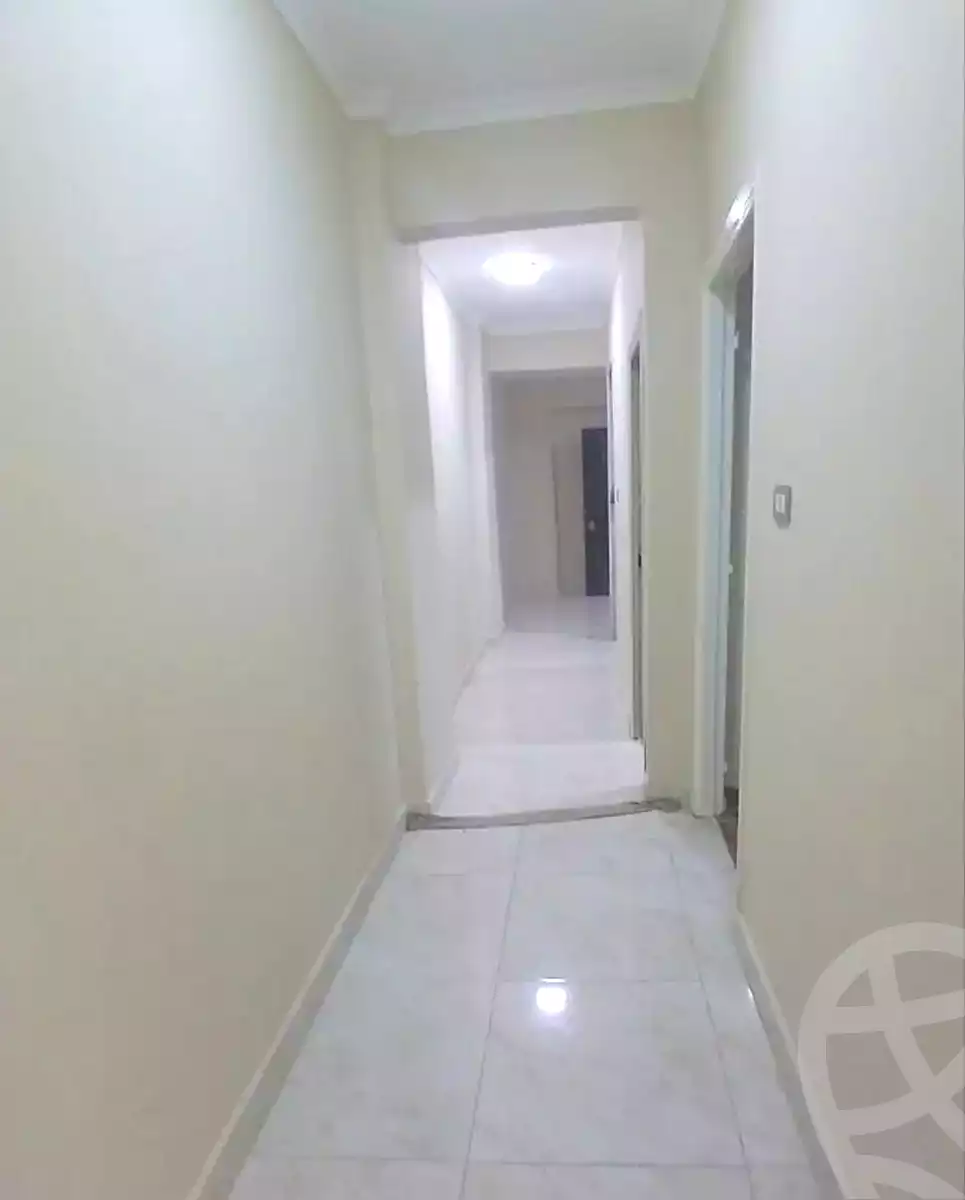 https://aqarmap.com.eg/ar/listing/7236819-for-sale-alexandria-el-asafra-ahmed-tiesser-st