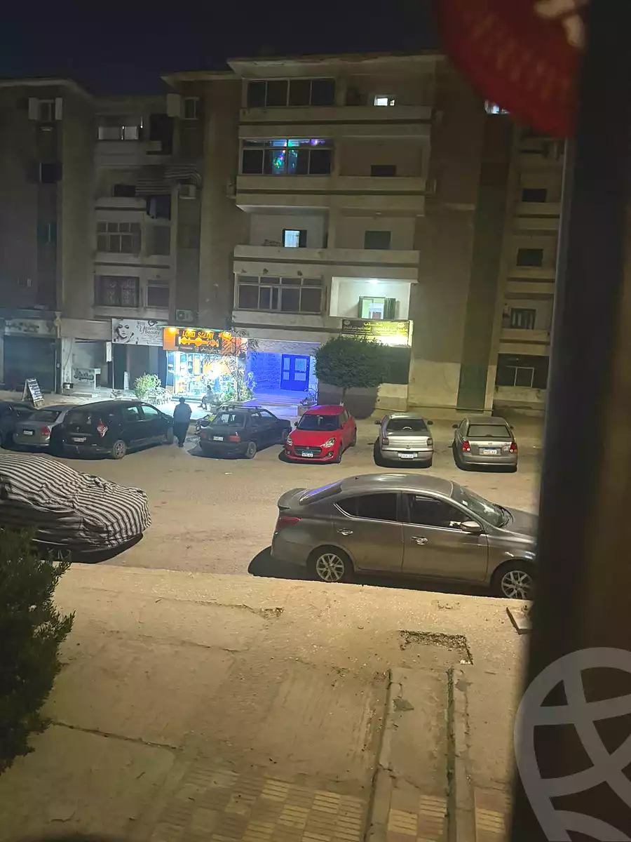 https://aqarmap.com.eg/ar/listing/7236871-for-sale-cairo-el-sheikh-zayed-city-el-hay-elawel-street-10