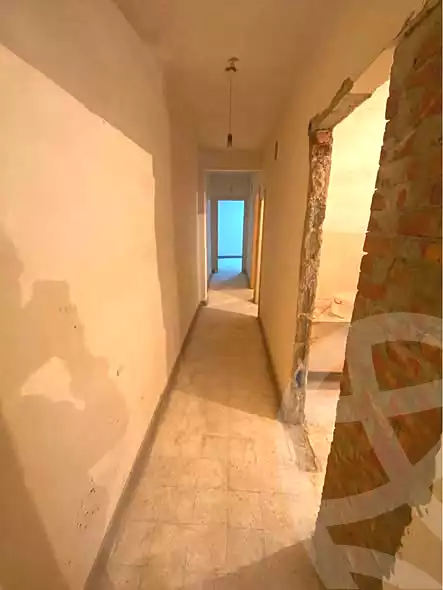 https://aqarmap.com.eg/ar/listing/7236890-for-sale-alexandria-ganaklis