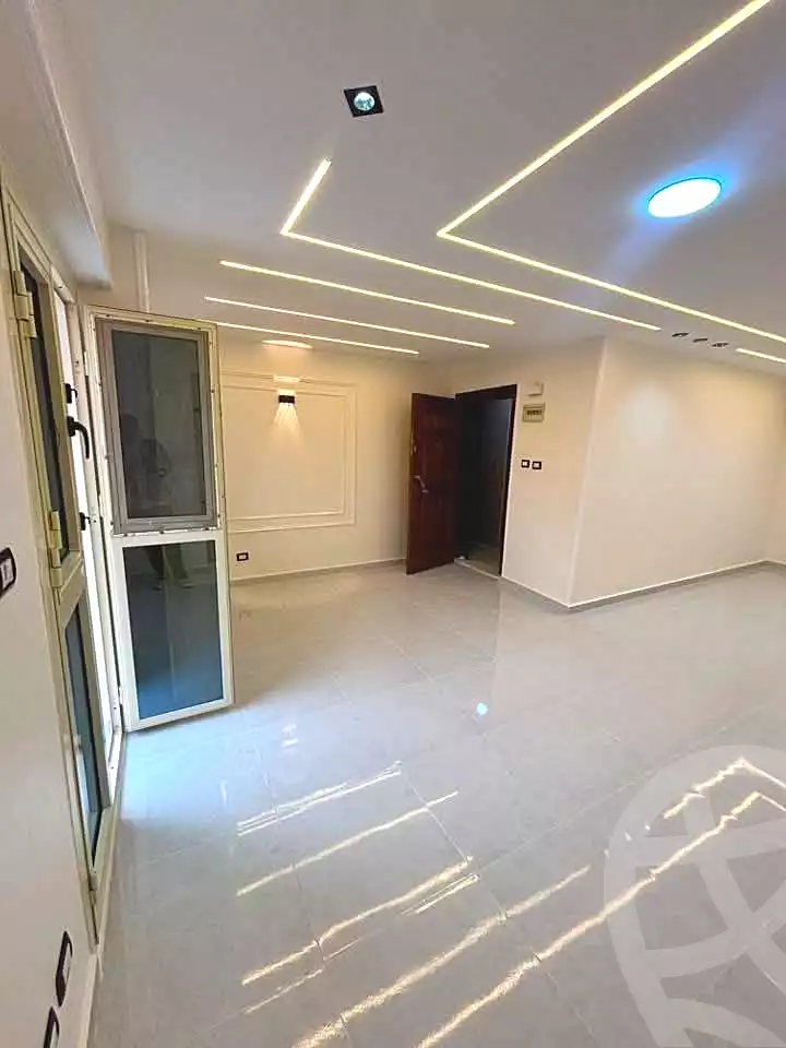 https://aqarmap.com.eg/ar/listing/7236914-for-sale-alexandria-sydy-bshr-sydy-bshr-bhry-gamal-abd-el-nasir-st