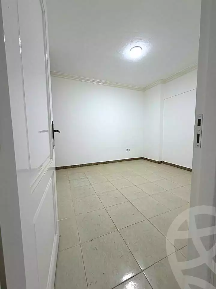 https://aqarmap.com.eg/ar/listing/7237163-for-sale-alexandria-al-agamy-shataa-el-nakheel