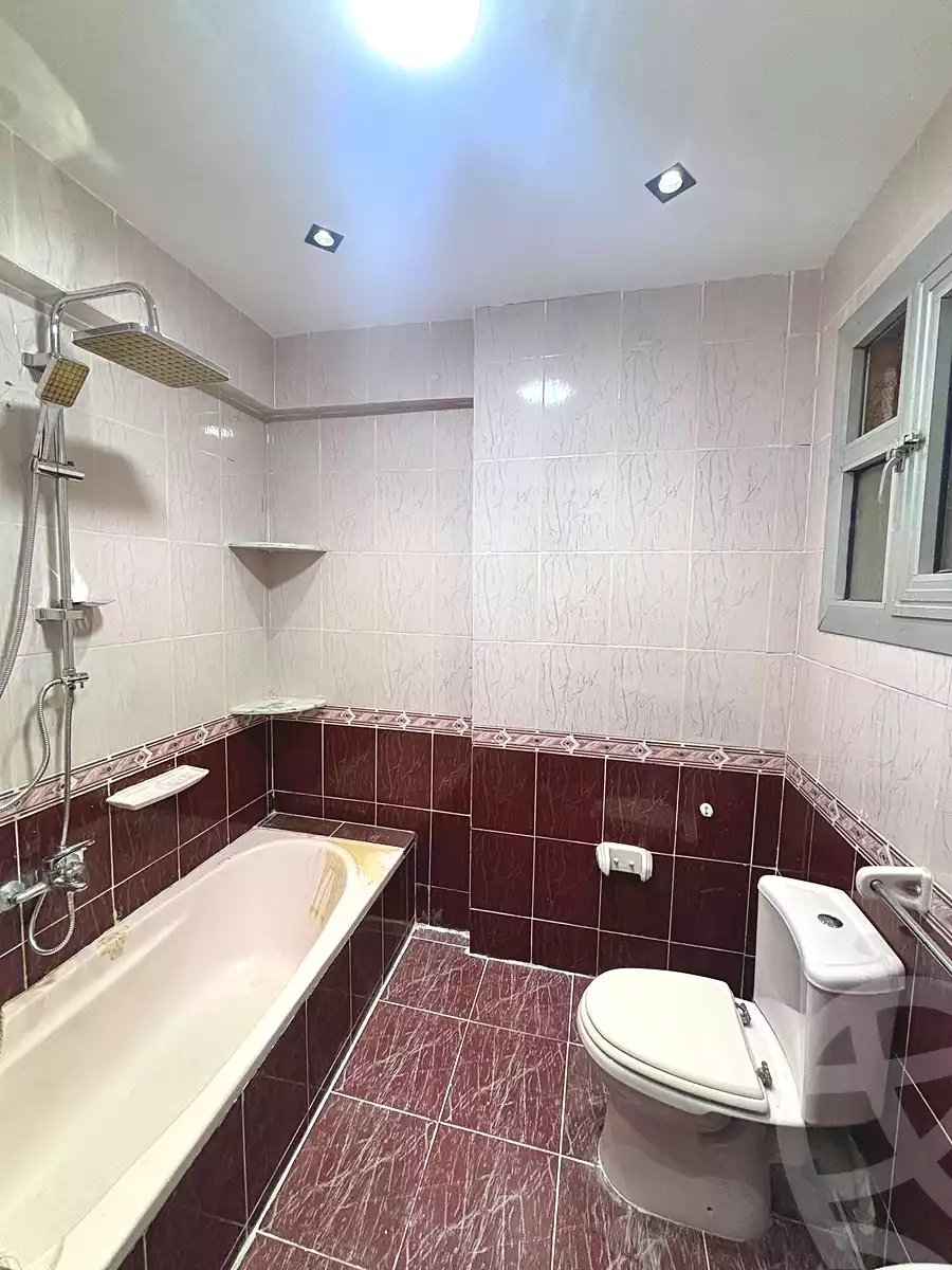 https://aqarmap.com.eg/ar/listing/7237193-for-sale-alexandria-el-asafra-shr-45