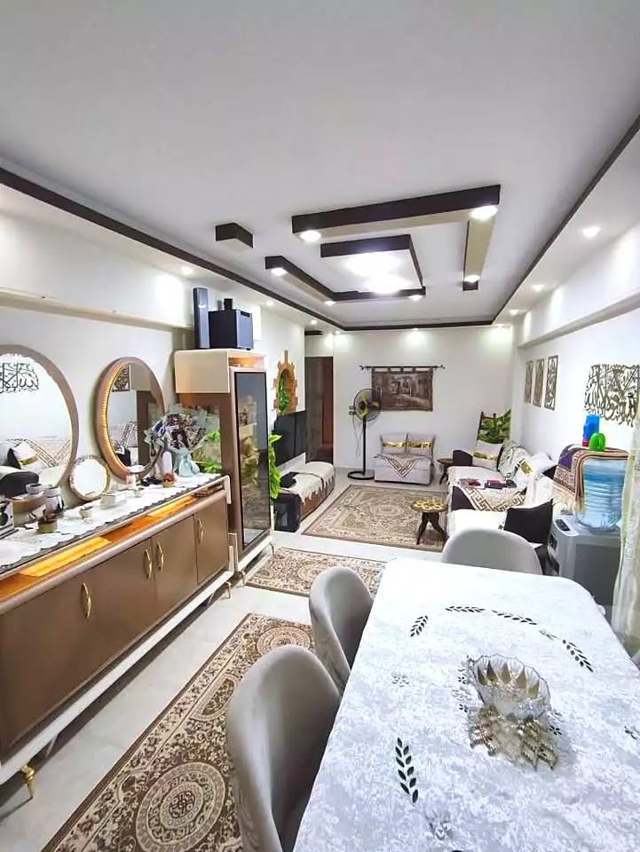 https://aqarmap.com.eg/ar/listing/7237306-for-sale-alexandria-al-agamy-el-kilo-21