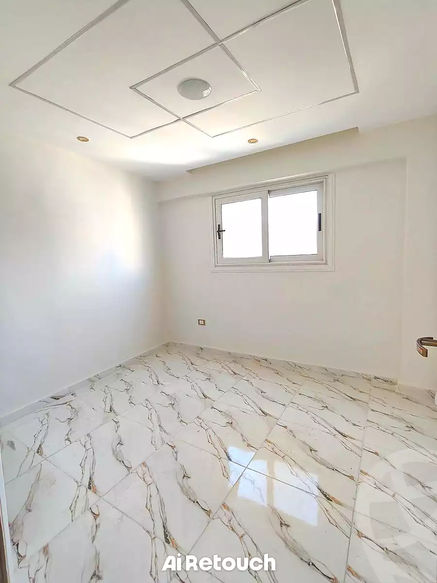 https://aqarmap.com.eg/ar/listing/7237313-for-sale-alexandria-sydy-bshr-sydy-bshr-bhry-shr-mhmwd-l-yswy