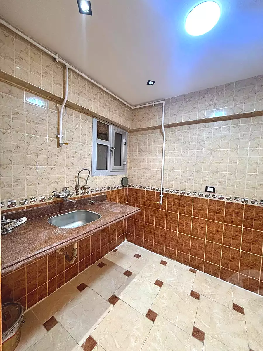 https://aqarmap.com.eg/ar/listing/7237334-for-sale-alexandria-el-asafra-shr-45