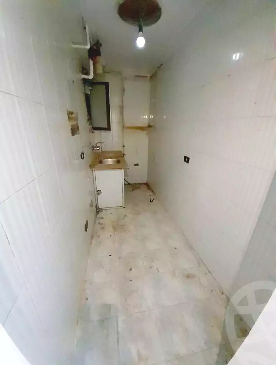 https://aqarmap.com.eg/ar/listing/7237359-for-sale-alexandria-shds
