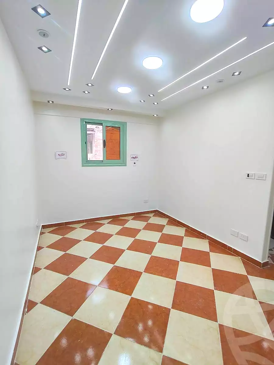 https://aqarmap.com.eg/ar/listing/7237369-for-sale-alexandria-sydy-bshr-sydy-bshr-bhry-shr-mhmwd-l-yswy