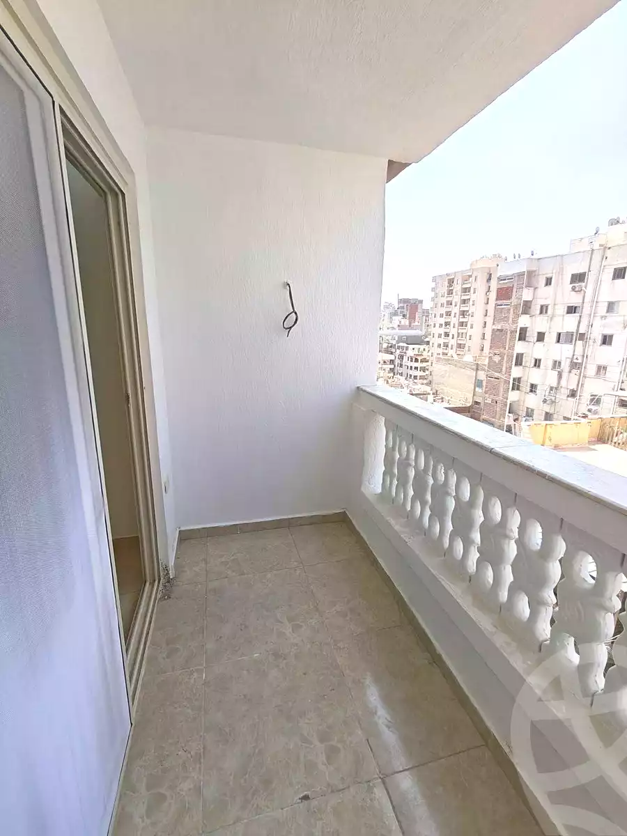 https://aqarmap.com.eg/en/listing/7237375-for-sale-alexandria-el-mandara-alex-el-mandara-bahri