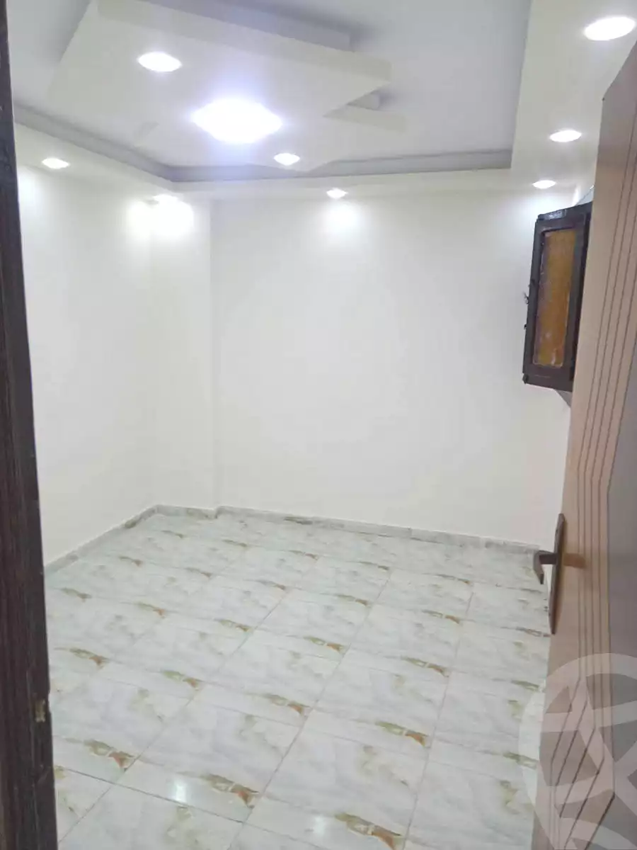 https://aqarmap.com.eg/ar/listing/7237413-for-sale-alexandria-el-asafra-shr-45