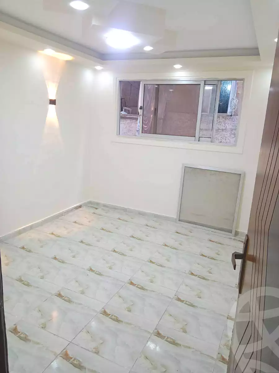https://aqarmap.com.eg/ar/listing/7237413-for-sale-alexandria-el-asafra-shr-45