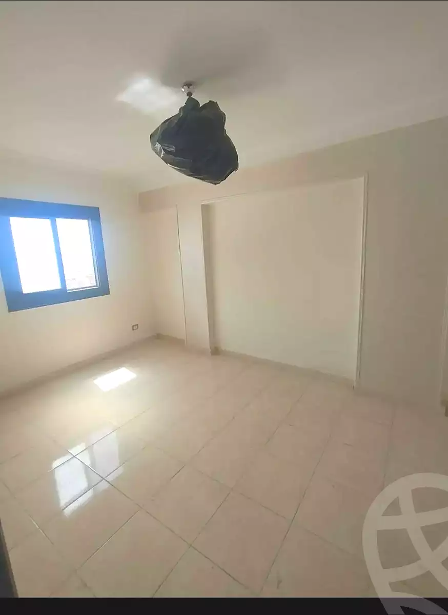 https://aqarmap.com.eg/ar/listing/7235879-for-sale-alexandria-al-agamy-lbytsh-shahr-al-assal-st