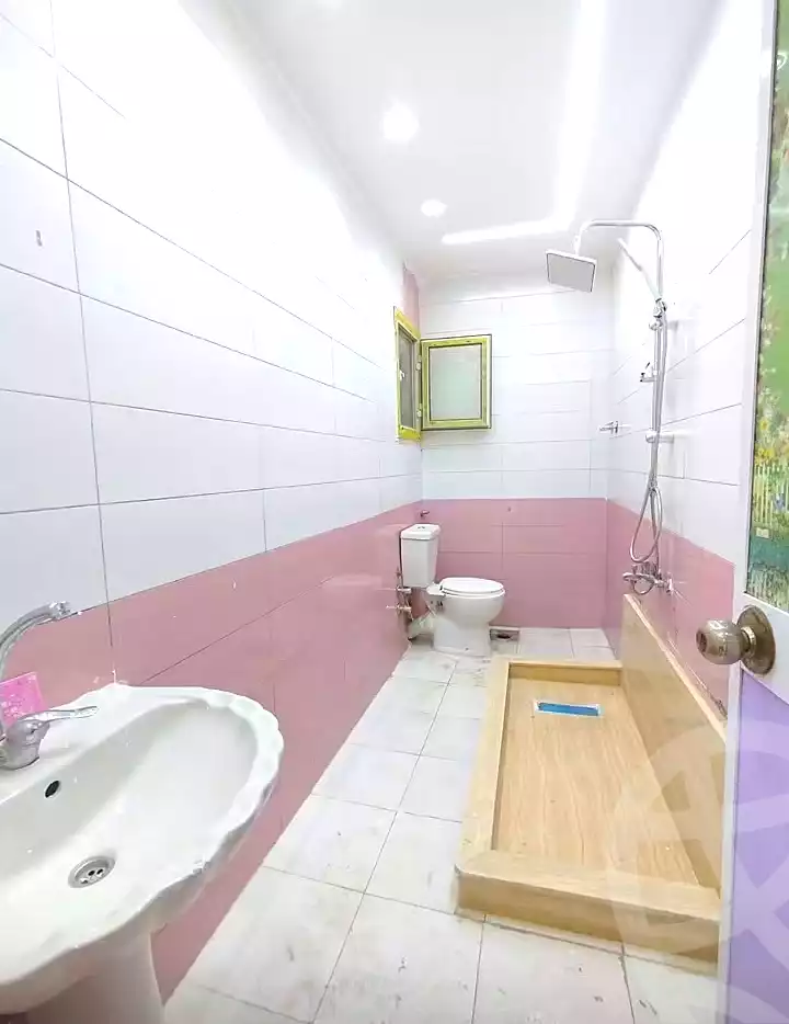 https://aqarmap.com.eg/en/listing/7237628-for-sale-alexandria-lsywf-el-falki