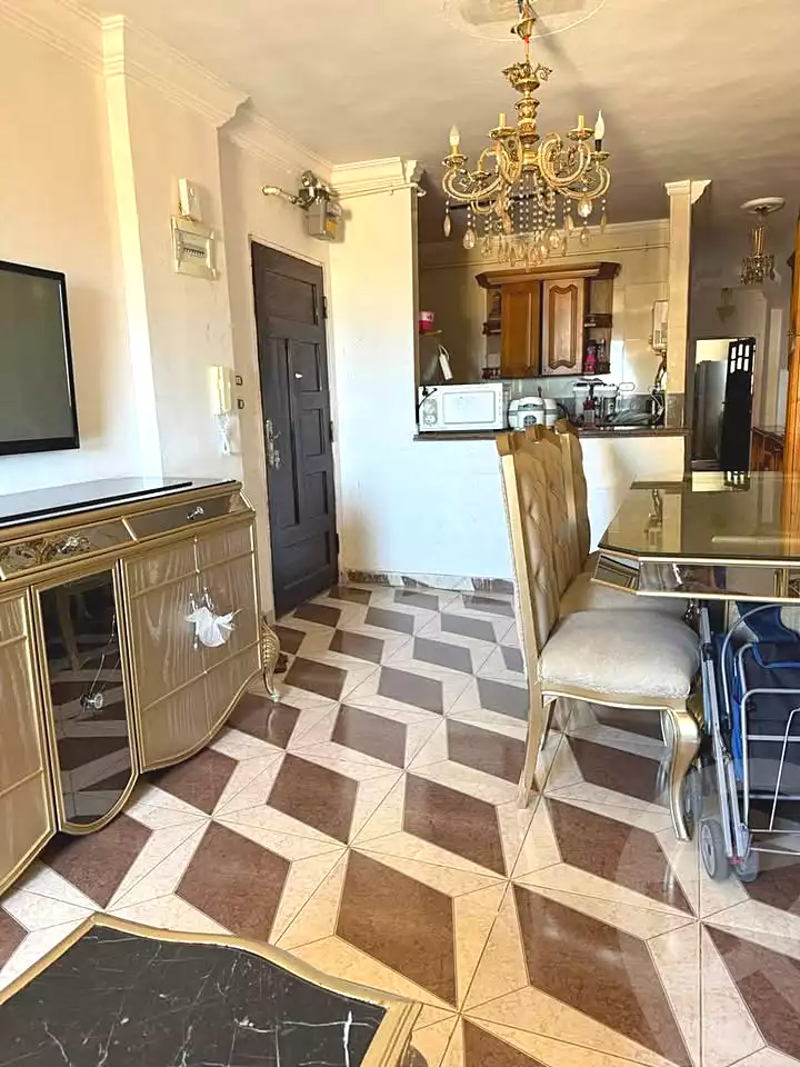 https://aqarmap.com.eg/ar/listing/7237787-for-sale-alexandria-el-asafra-shr-45
