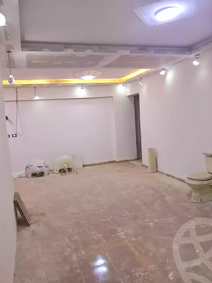https://aqarmap.com.eg/en/listing/7229662-for-rent-alexandria-al-agamy-el-hanouvel-radwan-st