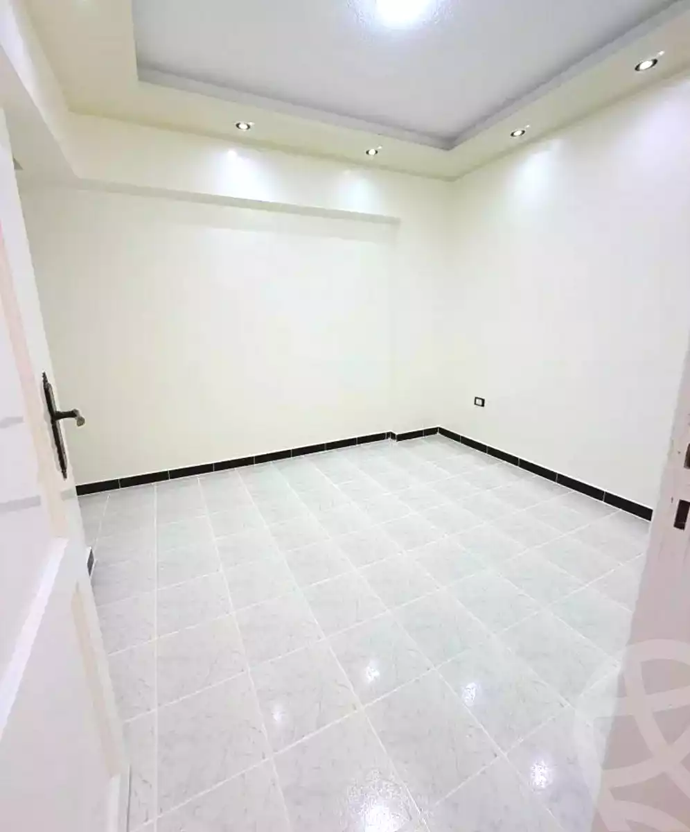 https://aqarmap.com.eg/en/listing/7237911-for-sale-alexandria-al-agamy-shataa-el-nakheel