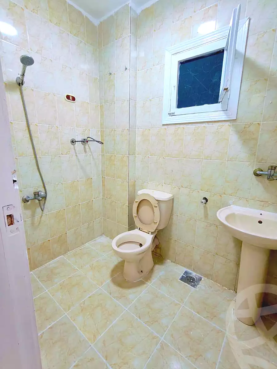 https://aqarmap.com.eg/ar/listing/7229302-for-sale-alexandria-al-agamy-shataa-el-nakheel