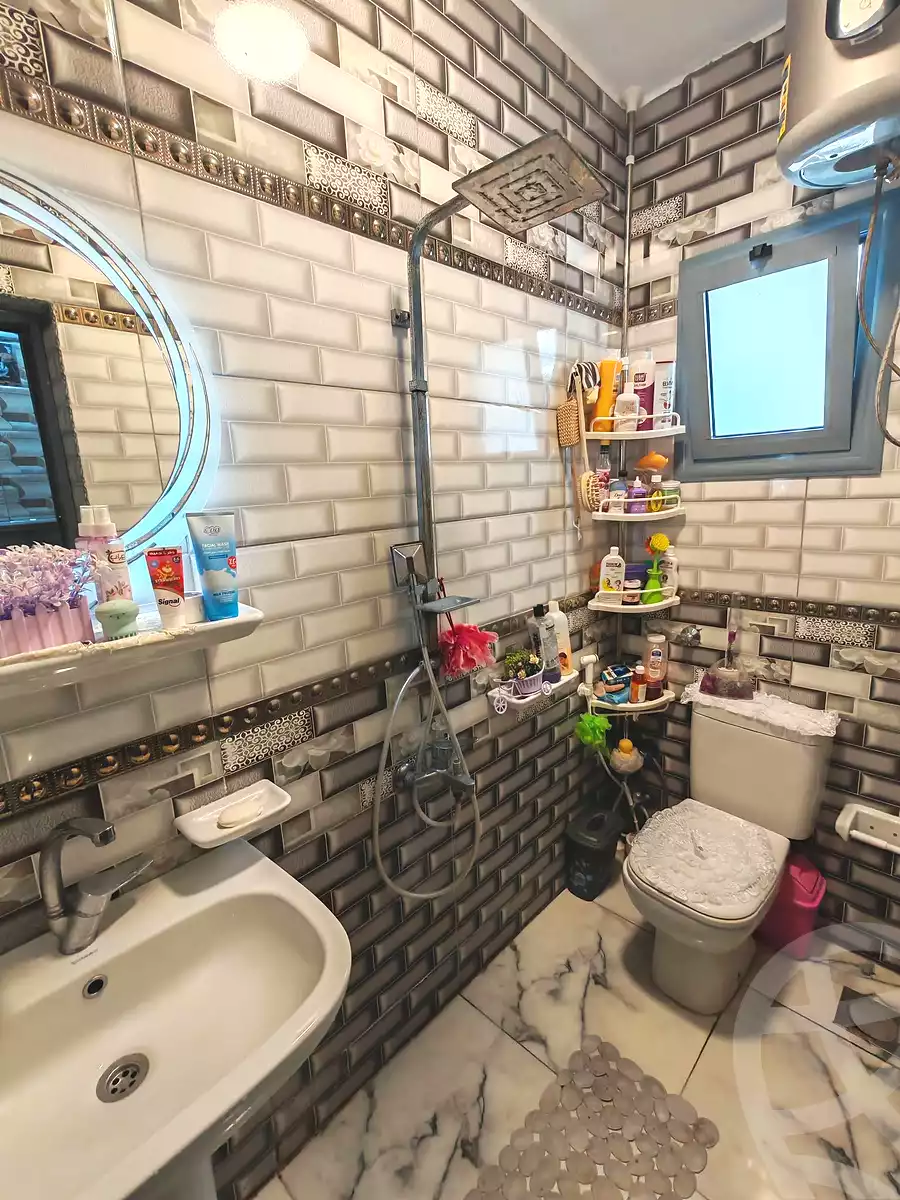 https://aqarmap.com.eg/ar/listing/7229276-for-sale-alexandria-el-dekhela