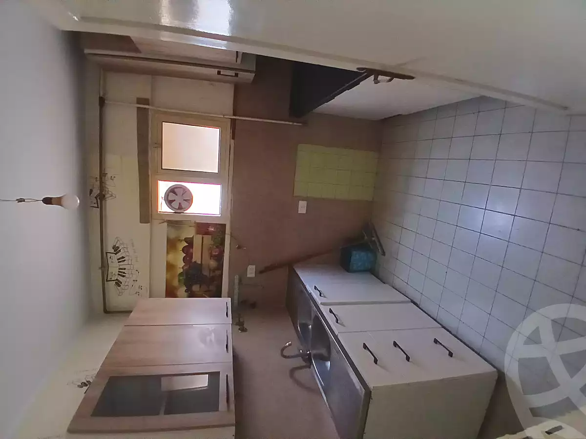 https://aqarmap.com.eg/ar/listing/7237968-for-rent-cairo-el-maadi-sarayat-el-maadi-al-golf-st