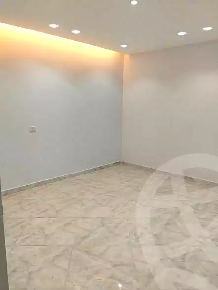 https://aqarmap.com.eg/en/listing/7238006-for-sale-alexandria-al-agamy-lbytsh-bianchiii